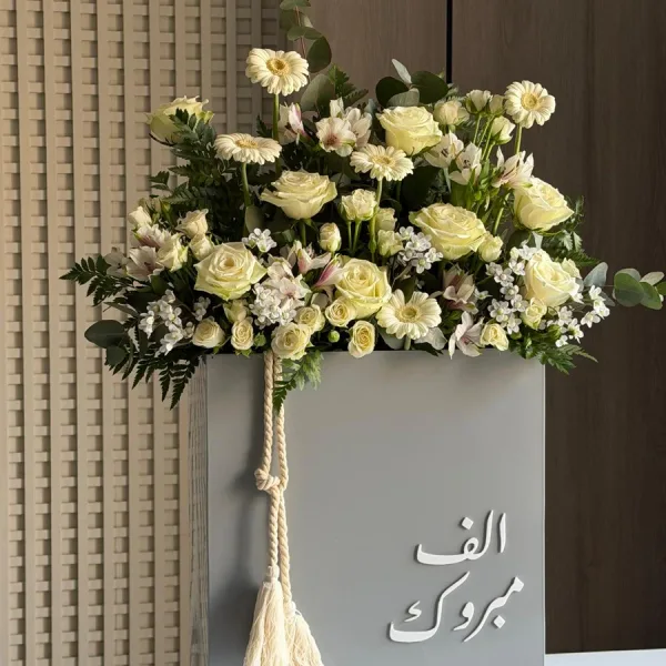 استاند الورد الطبيعي